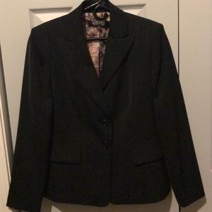 Suit coat